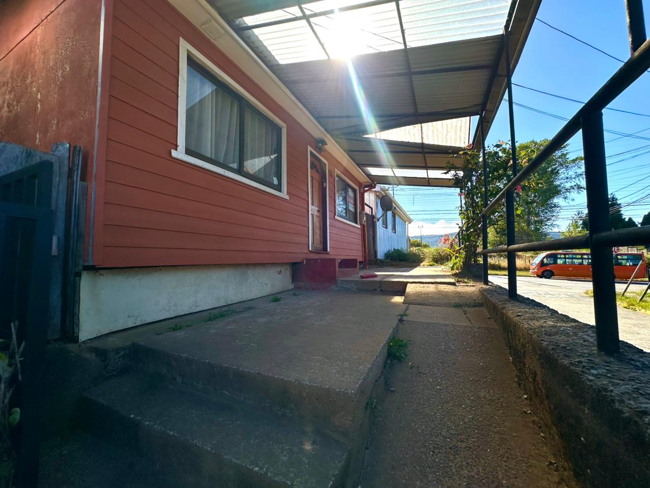 CASA EN VENTA ISLA TEJA SUR VALDIVIA