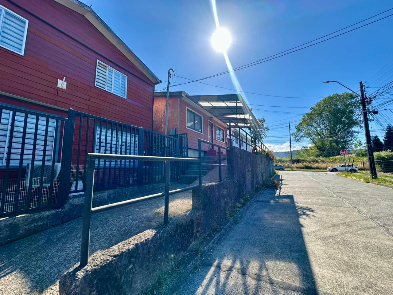 CASA EN VENTA ISLA TEJA SUR VALDIVIA - Miniatura 2