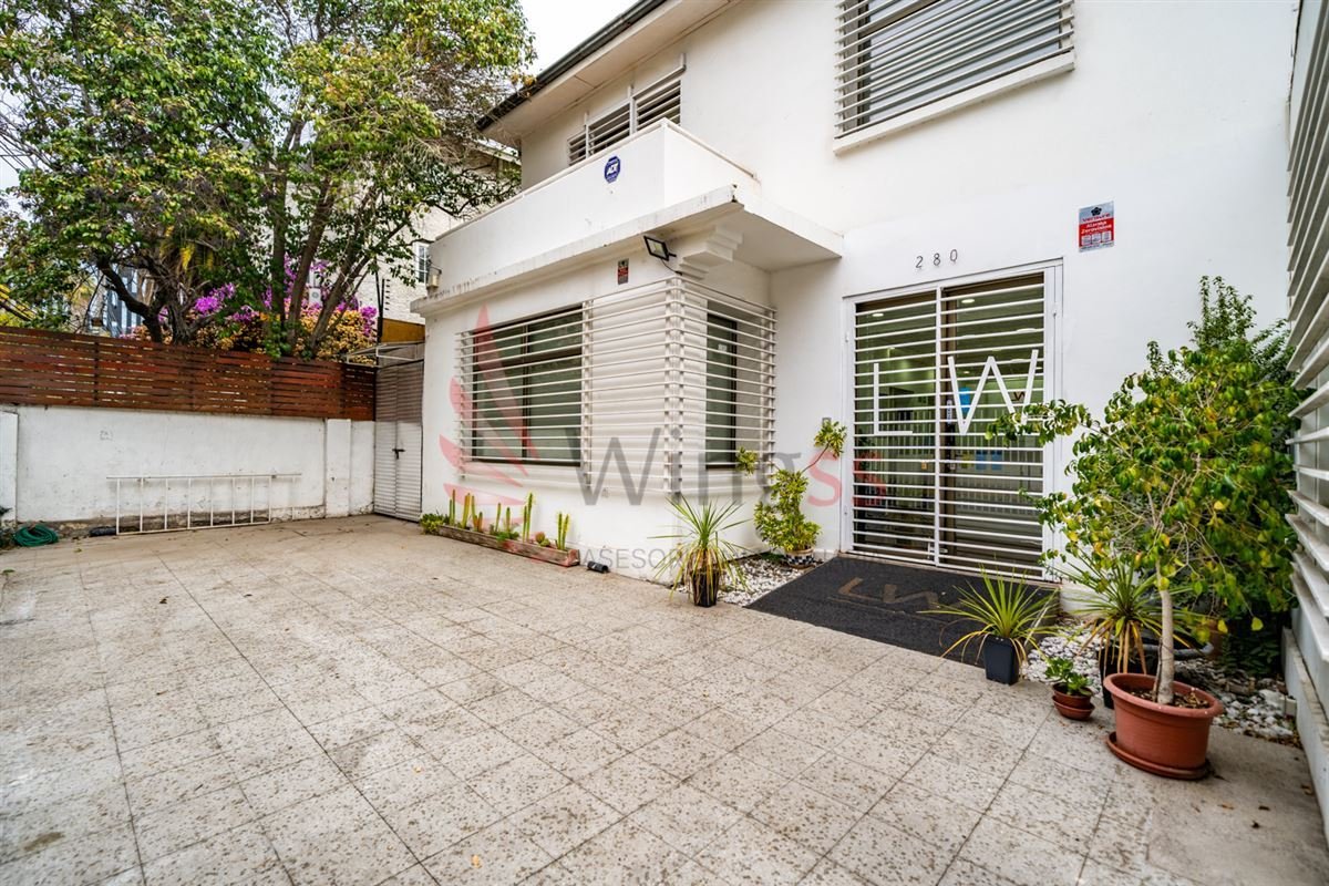 Venta Oficina Pedro De Valdivia con Estacionamiento