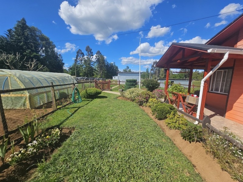 LINDA CASA DE CAMPO EN LOS LAGOS - Miniatura 2