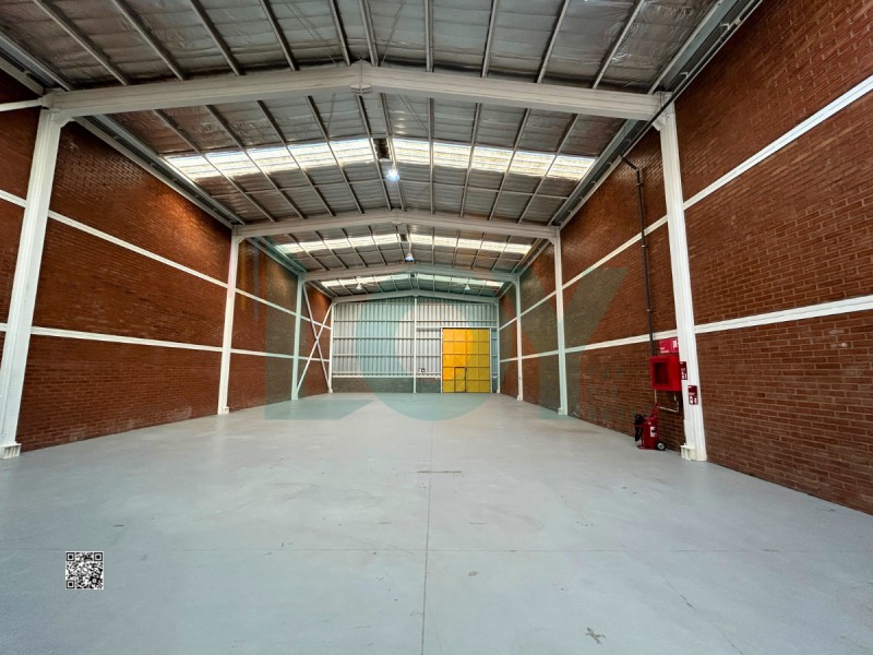 Bodega en Arriendo en La Montaña con Autopista 5 Norte