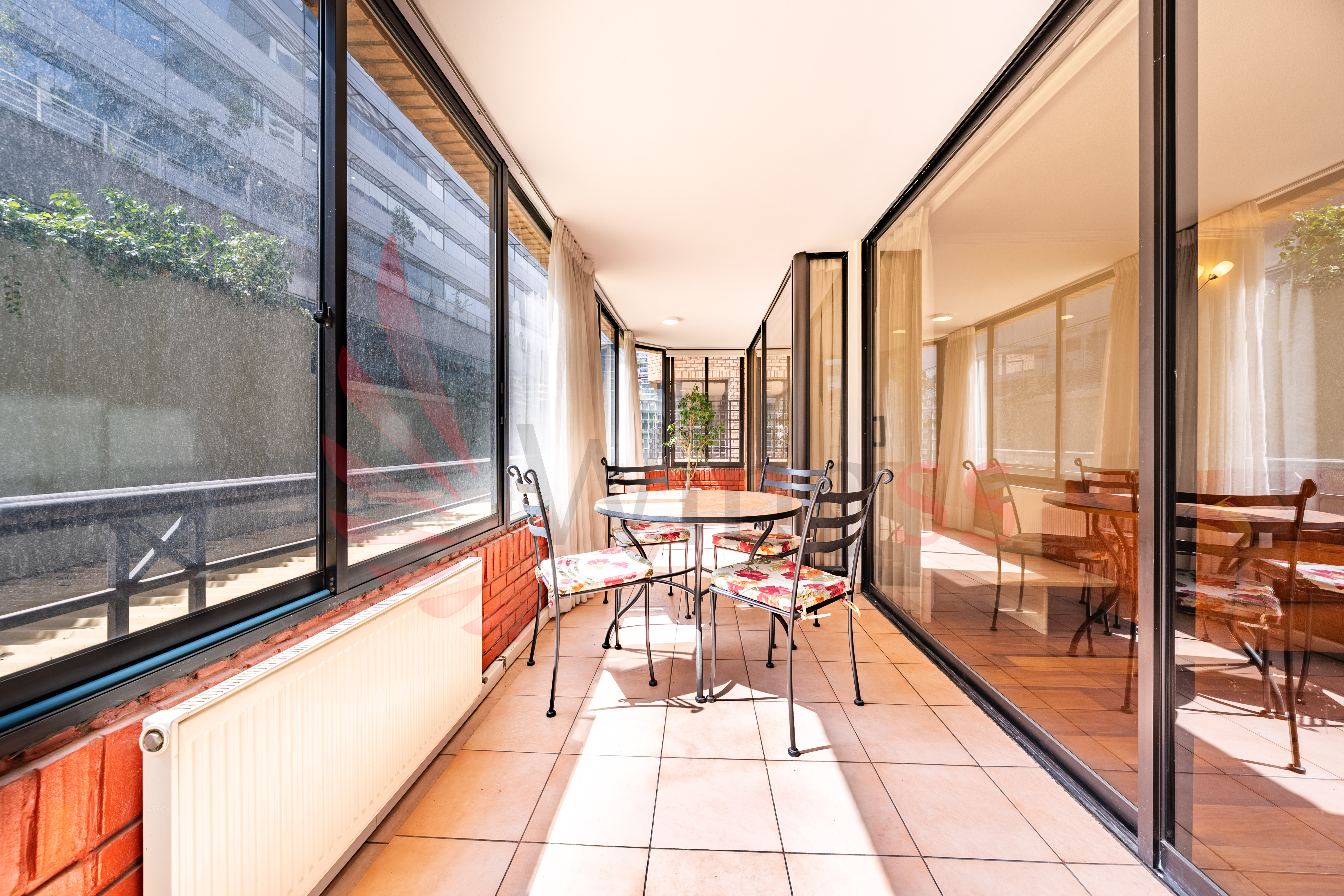 Espectacular Departamento en pleno Barrio El Golf - Miniatura 5