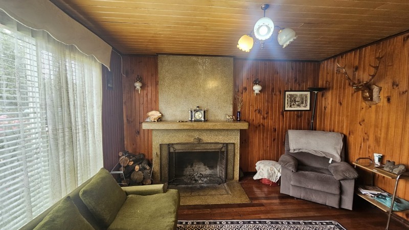 CASA CENTRAL CON AMPLIO SITIO EN PAILLACO - Miniatura 3