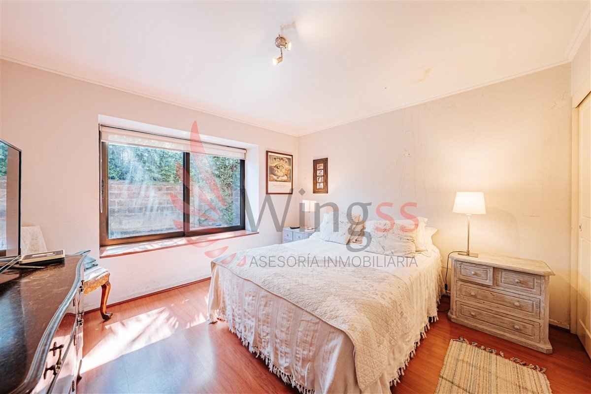 Casa Familias con Patio y Piscina - Miniatura 4