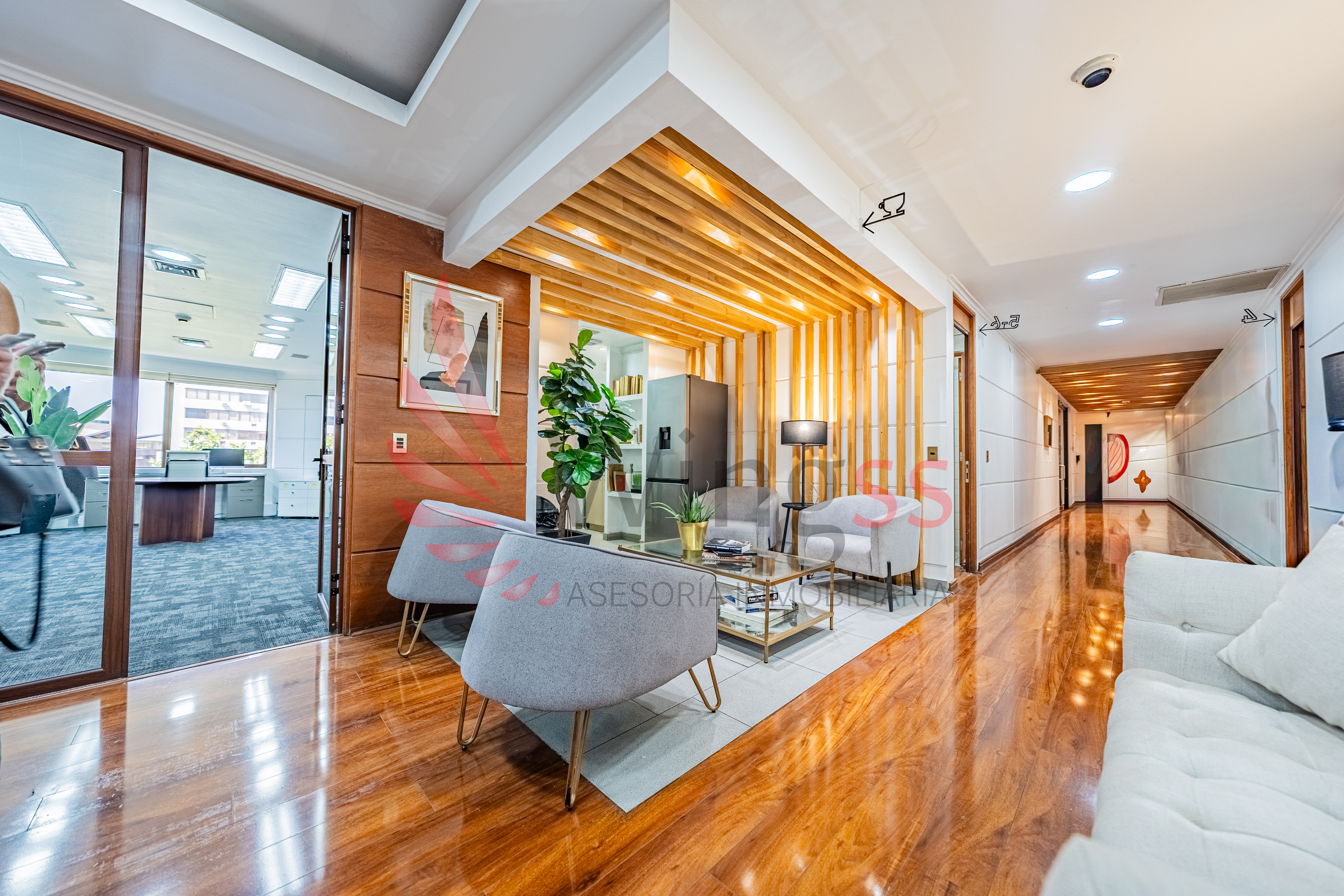 Estupenda Oficina frente a Costanera Center