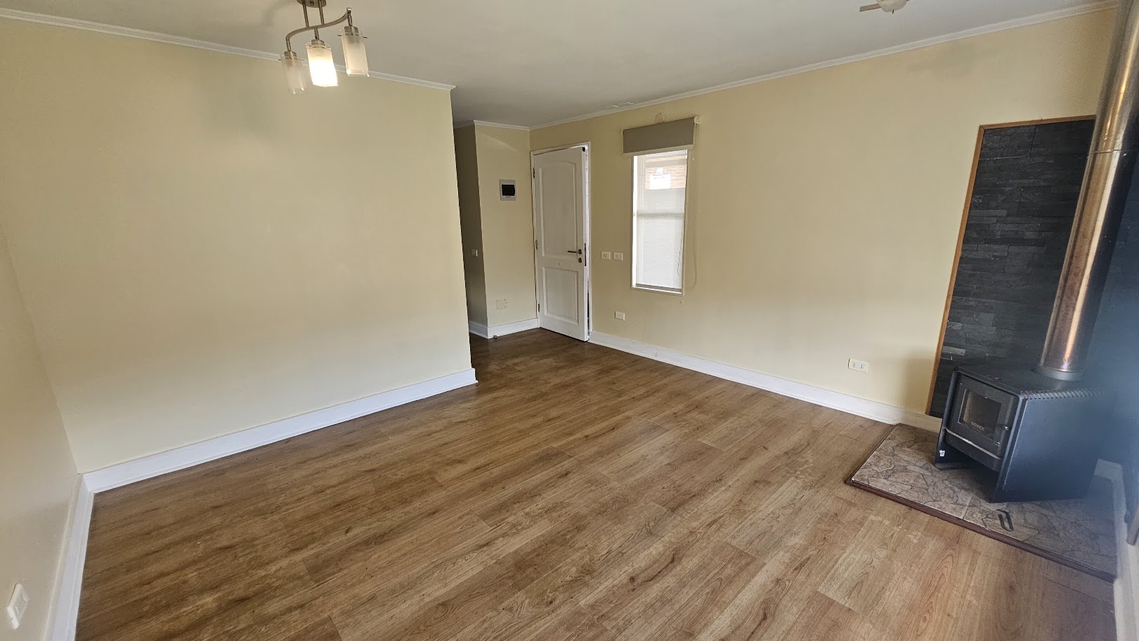 HERMOSA CASA DENTRO DE CONDOMINIO RIO VALDIVIA - Miniatura 6