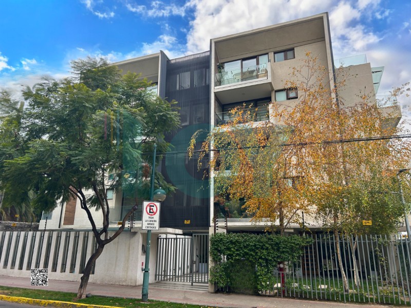 Departamento en Venta en Av. Manuel de Salas con Plaza Ñuñoa. Metro Chile-España