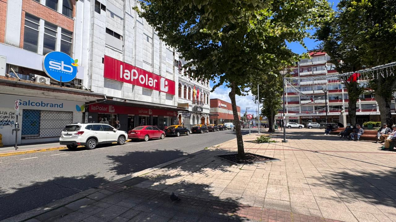 EDIFICIO DE 4 PISOS PLENO CENTRO DE VALDIVIA