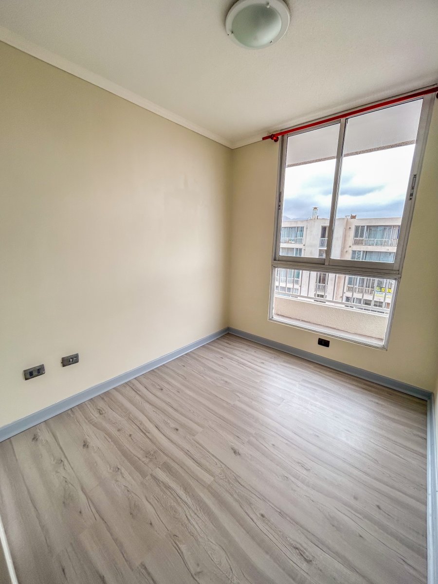 Lindo y Cómodo Departamento - Condominio con Piscina - Miniatura 2